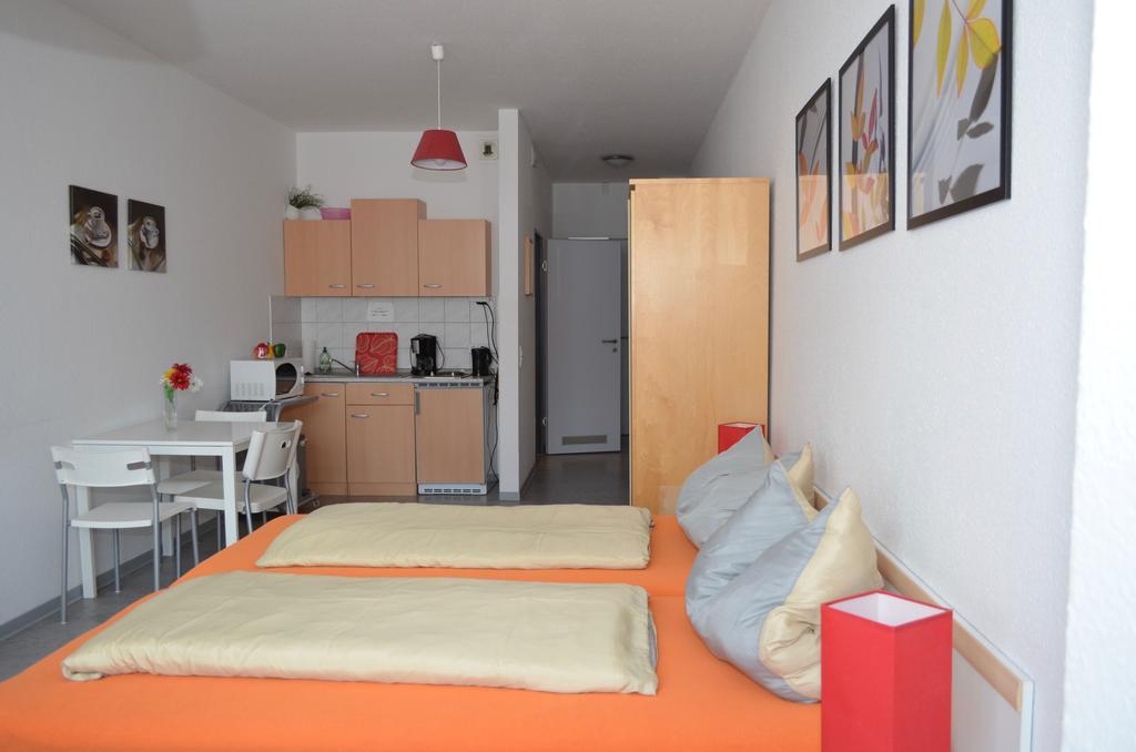 Ferienwohnung Zentrum/Hauptbahnhof Лайпциг Екстериор снимка